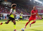 开云体育官方网站-包含德甲劲旅多特蒙德客场一球小胜不莱梅，上演犀利反击的词条