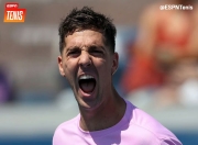 开云平台-拉沃尔杯逆转澳网，西西帕斯状态火热的简单介绍