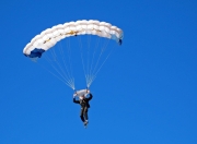 开云体育官网-终场哨响前的逆袭，布雷默一锤定音，西班牙力克皇马改写历史