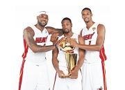 开云官网-暗夜极速，保罗末节接管F1街道赛的传奇之夜