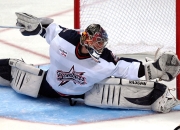 开云官方app入口-绿茵场与乒乓台的双重奏，法国铁骑碾压奥地利，梁靖崑展统治级表现