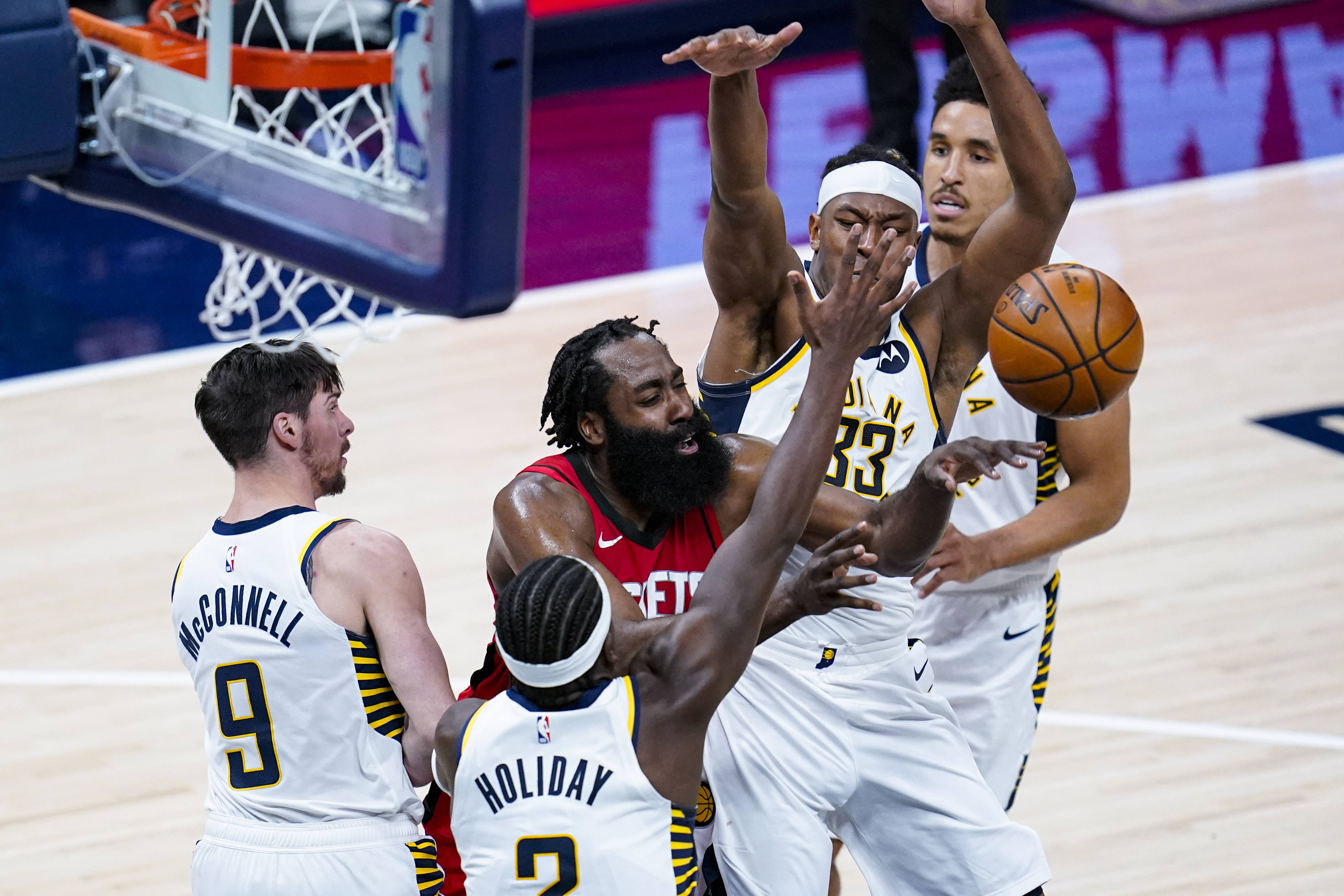 步行者碾压墨西哥男篮,哈登完成帽子戏法 步行者碾压墨西哥男篮,哈登完成帽子戏法