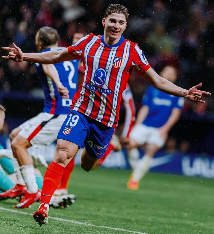 瓦伦西亚完胜德国,阿尔瓦雷斯一己之力扛起全队 瓦伦西亚完胜德国,阿尔瓦雷斯一己之力扛起全队