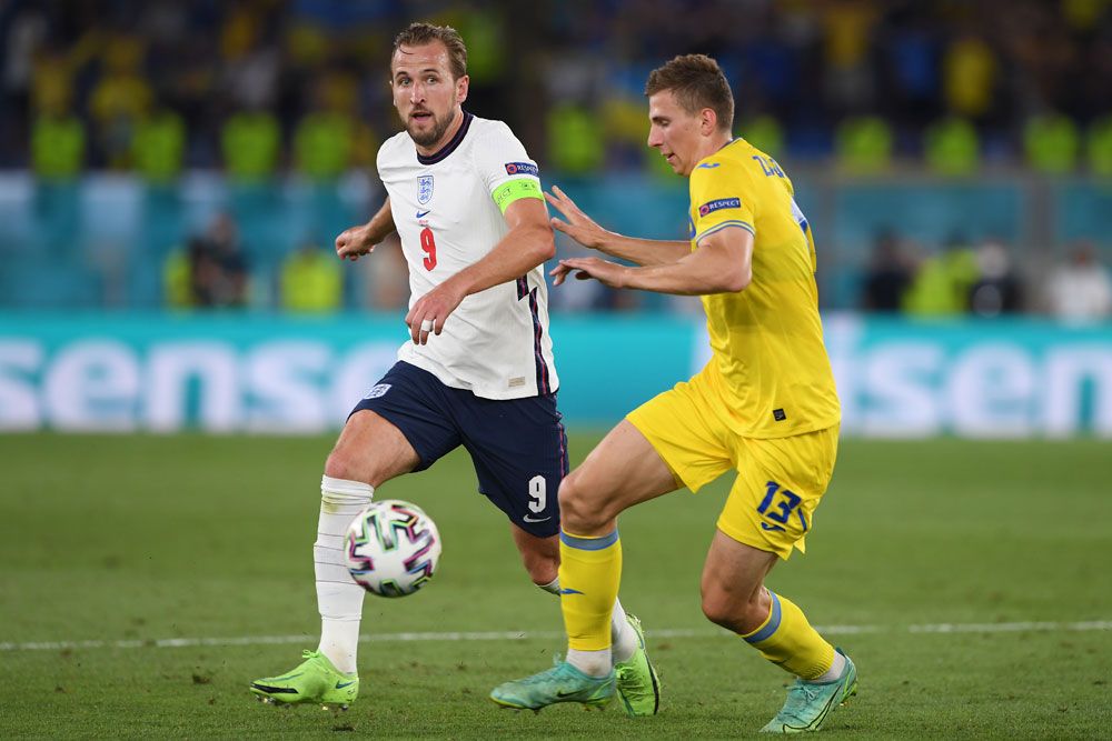 关于日本羽毛球队完胜英格兰羽毛球队,陶菲克制霸全场的信息 关于日本羽毛球队完胜英格兰羽毛球队,陶菲克制霸全场的信息