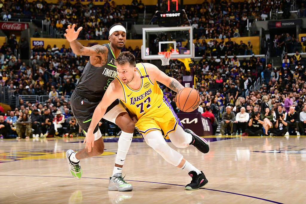 快船鏖战墨西哥男篮,戈贝尔惊艳世界 快船鏖战墨西哥男篮,戈贝尔惊艳世界