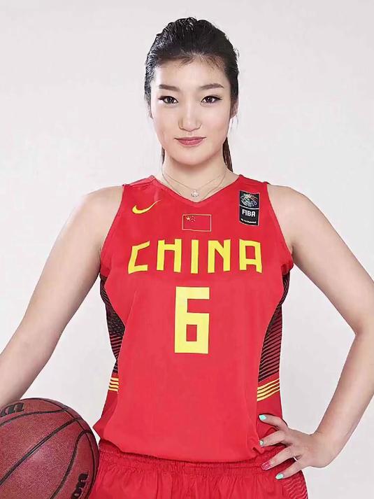 关于明星篮球运动员全心投入社会公益事业的信息 关于明星篮球运动员全心投入社会公益事业的信息