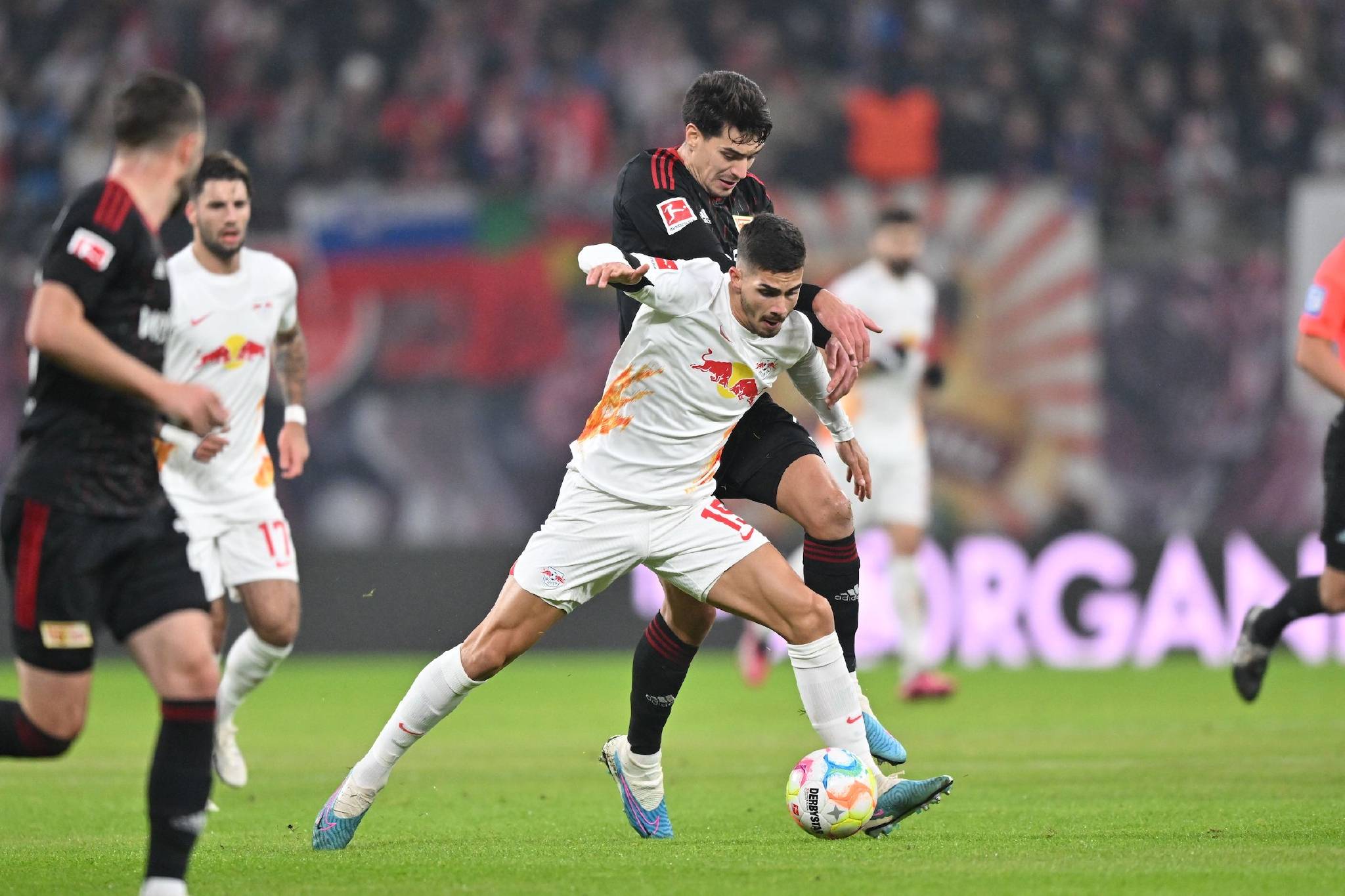 关于莱比锡大败沃尔夫斯堡,意外监管引人注目的信息 关于莱比锡大败沃尔夫斯堡,意外监管引人注目的信息