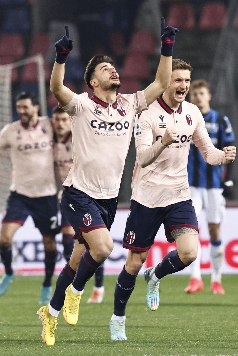 博洛尼亚队员公开声讨队友不努力的态度的简单介绍 博洛尼亚队员公开声讨队友不努力的态度的简单介绍