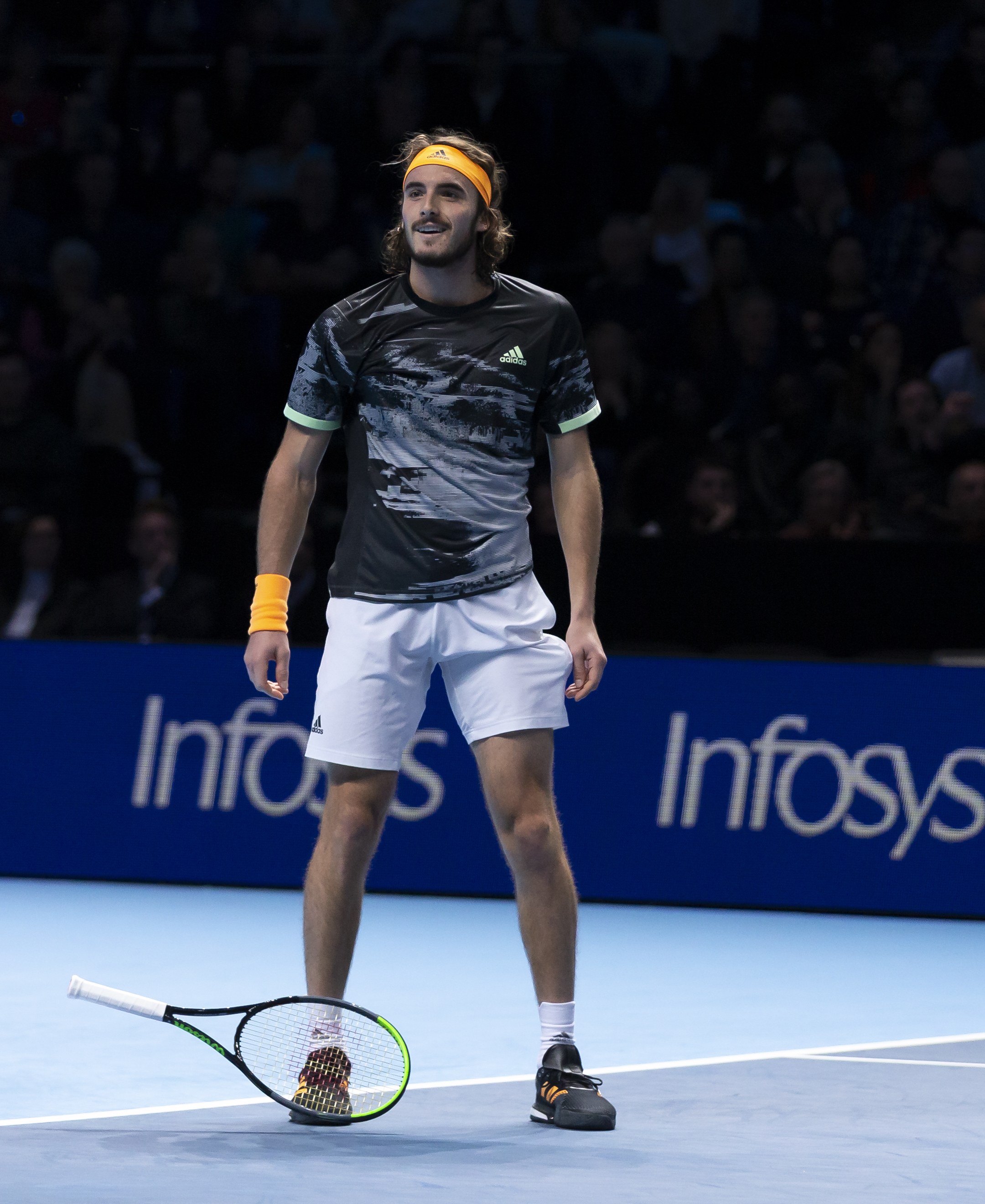 美国网球队险胜世界网球队,西西帕斯关键制胜的简单介绍 美国网球队险胜世界网球队,西西帕斯关键制胜的简单介绍