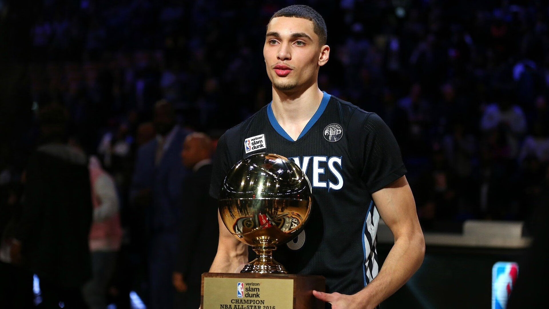 铁卫证道与红军破局，德里赫特用实力正名，利物浦正面击溃墨西哥风暴