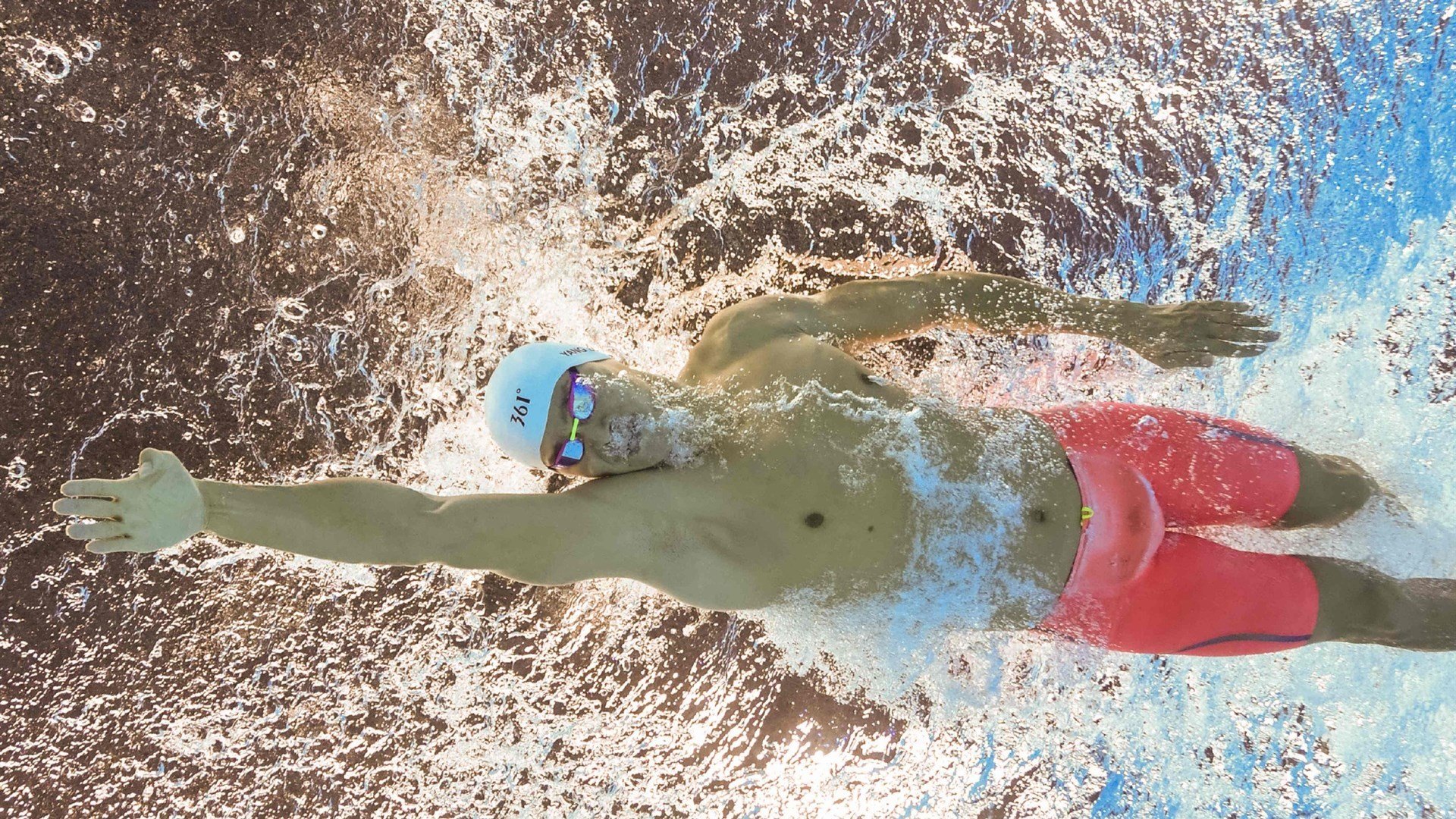 一球定乾坤,拉文刷新纪录之夜,公牛绝杀辽宁诠释篮球唯一性